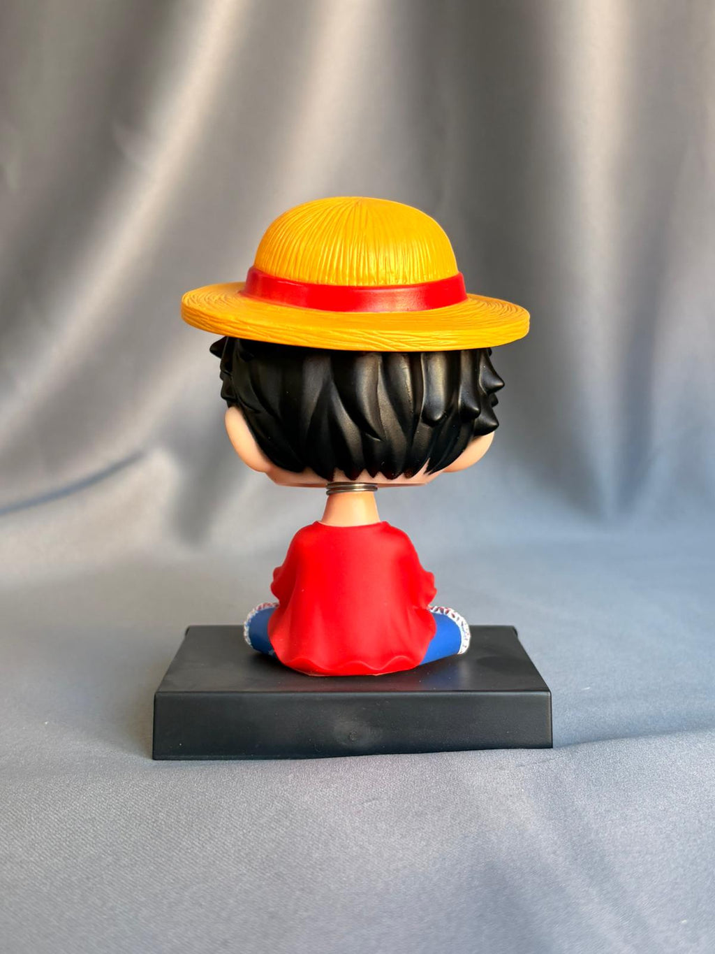 One Piece Luffy Hasır Şapka Sallanan Kafa Figür (10 cm)